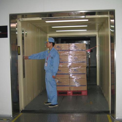 四川厂家生产静音电梯 液压载货电梯 欢迎订购